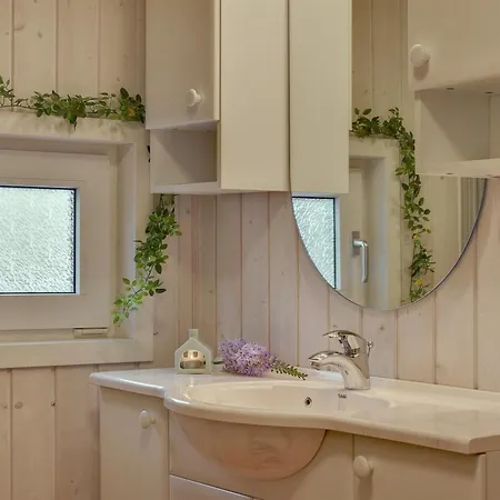 Prázdninový dům Henrijette - 200m From The Sea By Interhome *