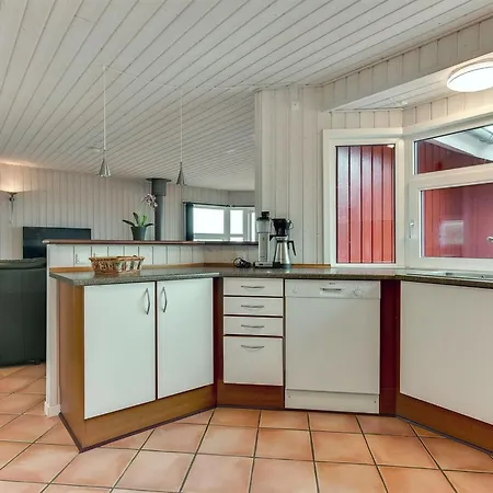 Henrijette - 200m From The Sea By Interhome * Sjolund