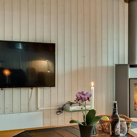 Henrijette - 200m From The Sea By Interhome Sjolund