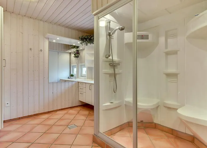 Holiday home Henrijette - 200m From The Sea By Interhome *