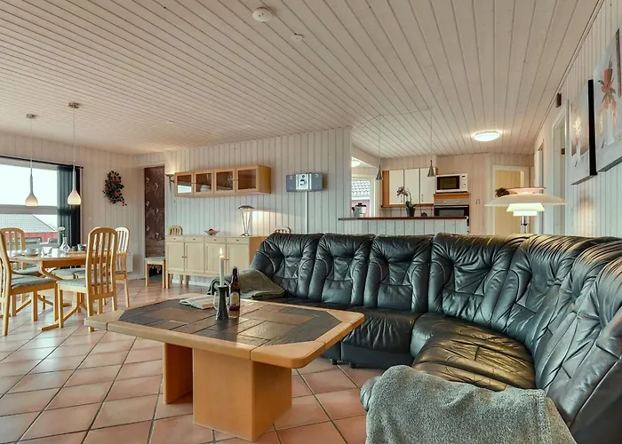 Holiday home Henrijette - 200m From The Sea By Interhome